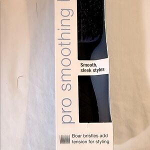 Pro Boar bristle hair brush by WET Smoothing Black Boar all hair types NWT